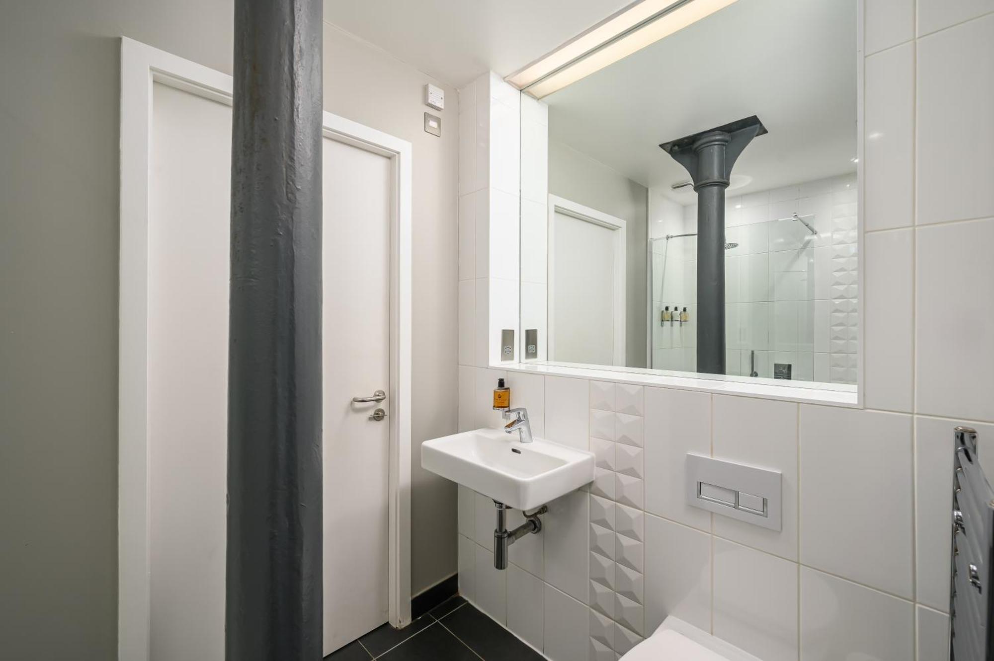 Destiny Scotland -The Malt House Apartments Edinburgh Ngoại thất bức ảnh