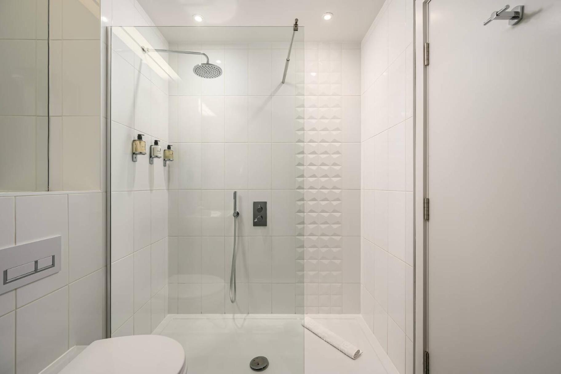 Destiny Scotland -The Malt House Apartments Edinburgh Ngoại thất bức ảnh